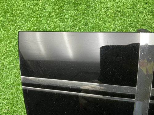 Накладка решетки радиатора Mercedes S W223 (20-нв)