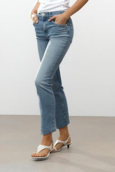 ZARA ДЖИНСЫ BOOTCUT CROPPED С ВЫСОКОЙ ПОСАДКОЙ — ZW COLLECTION, СИНИЙ