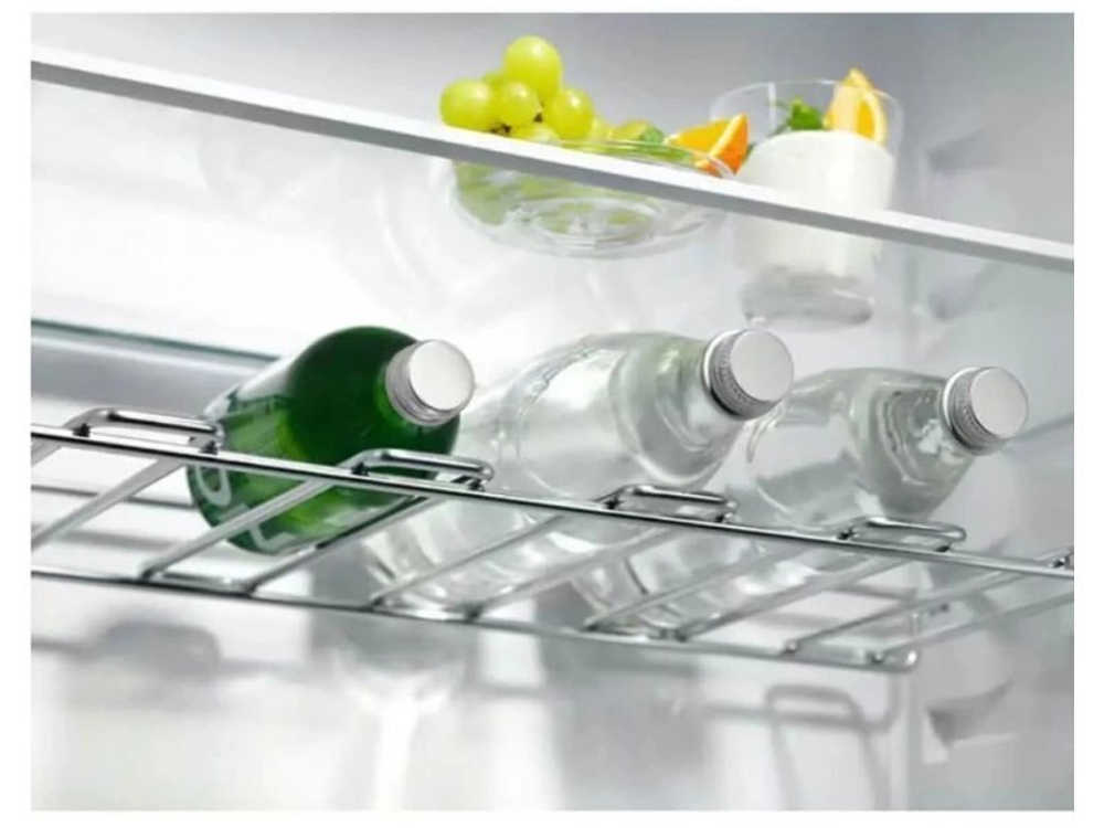 Встраиваемый холодильник Electrolux ENT6ME19S