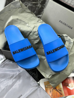 Шлепанцы Balenciaga