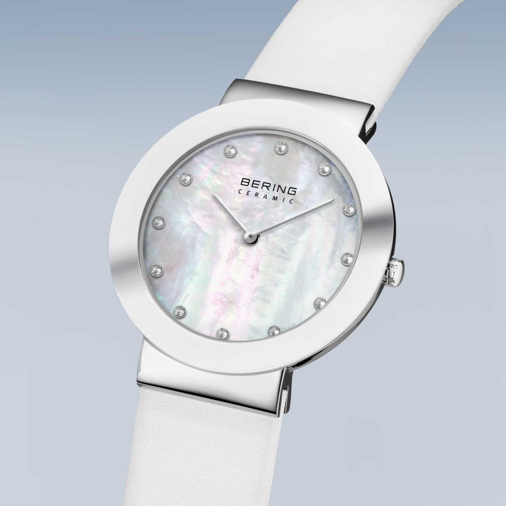 Женские наручные часы Bering 11435-604