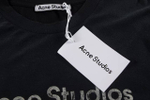 Футболка Acne