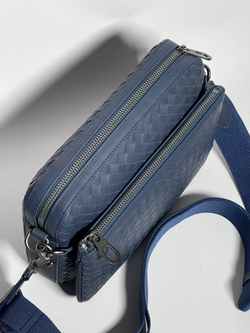 Сумка-мессенджер Bottega Veneta