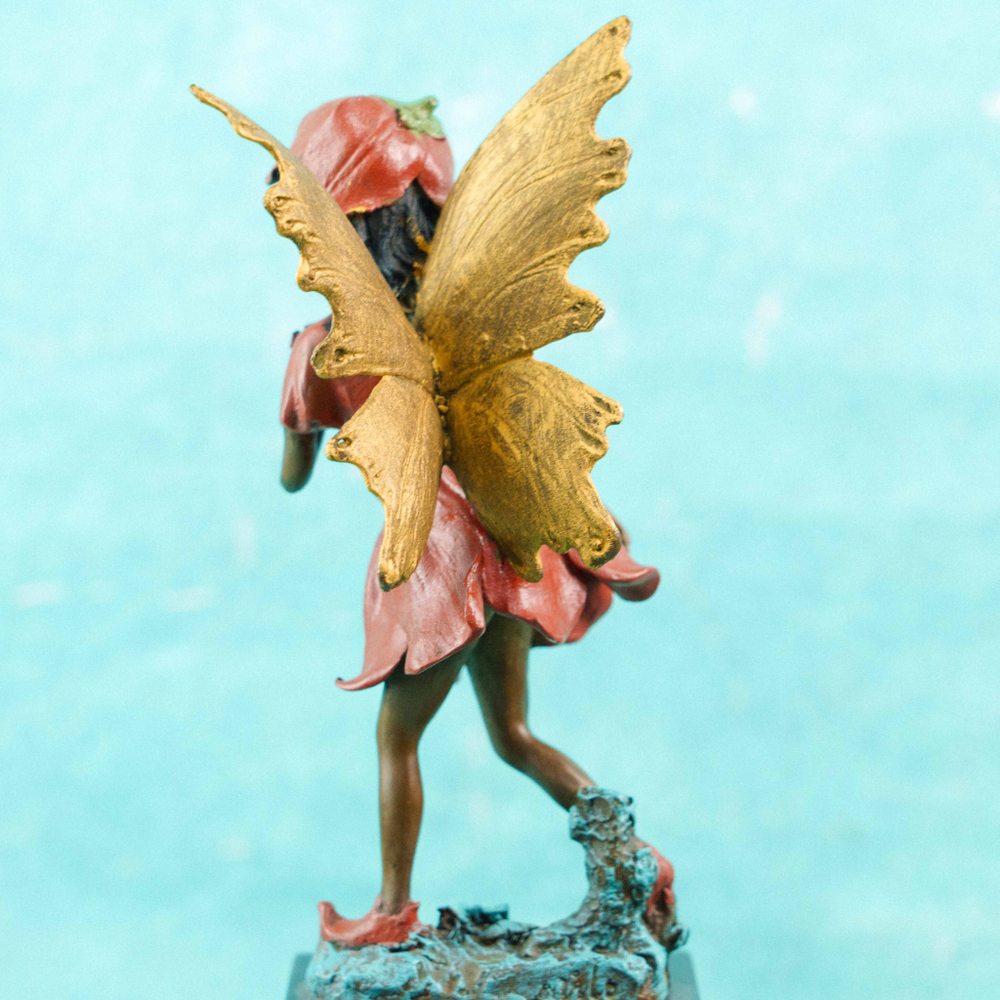 Настольная композиция «Шепот крыльев»