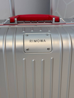 Чемодан Rimowa