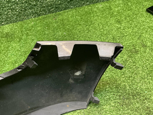 Накладка переднего бампера VW Touareg 3 (18-23)