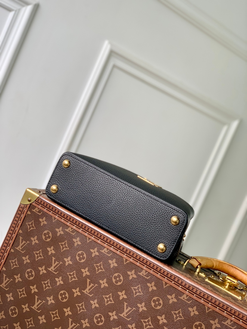 Louis Vuitton Capucines BB