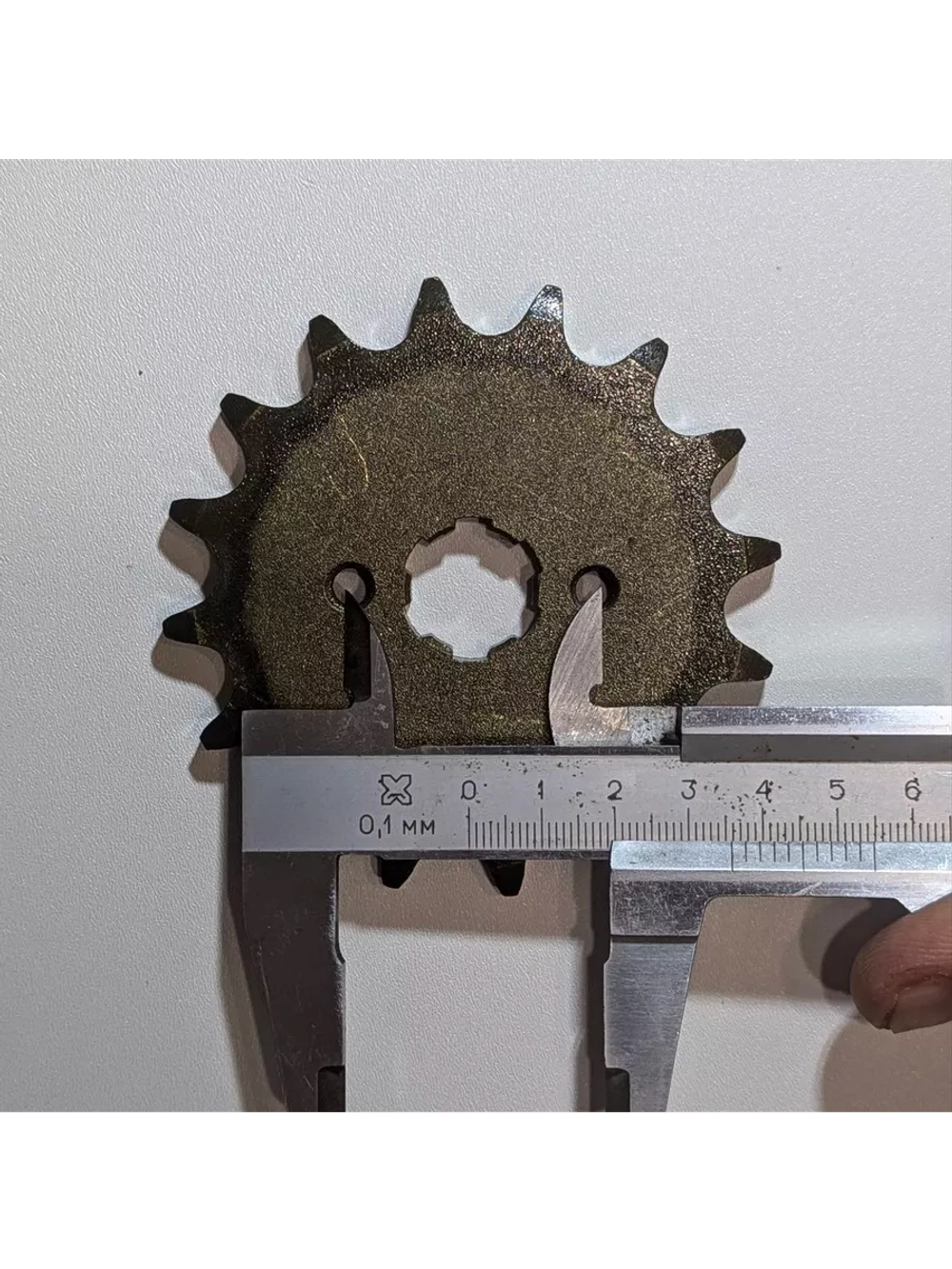 - - Ведущая звезда передняя 530-16 (20мм) для Enduro