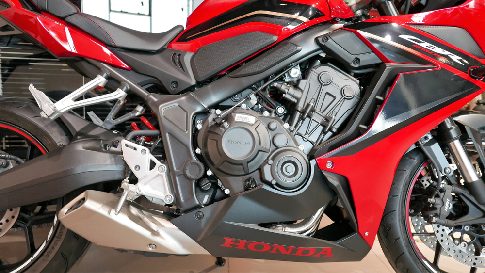 Honda CBR650R