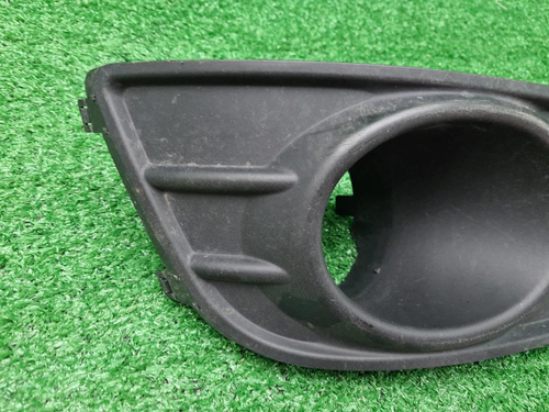 Накладка ПТФ правая Suzuki SX4 (2009-2014) хэтчбек