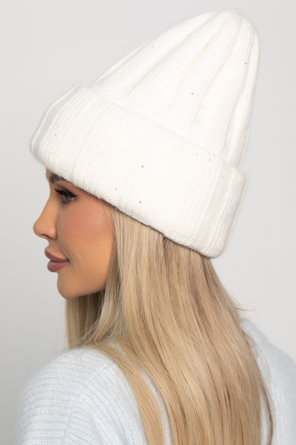 Шапка двухслойная Зимние деньки (молочная) Ш24-4М LT Collection