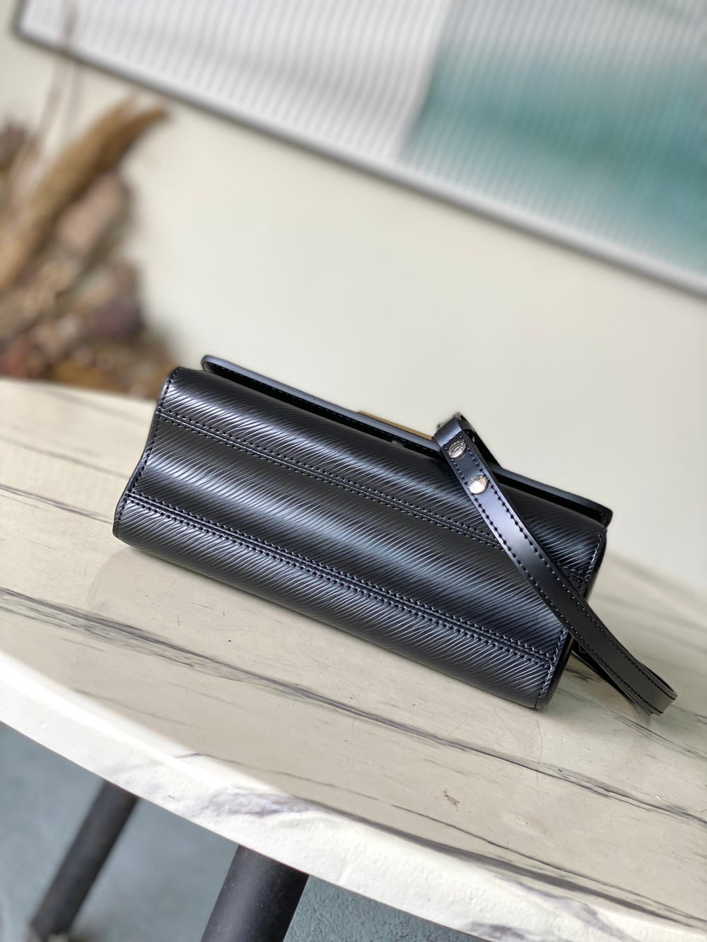 Louis Vuitton Twist MM