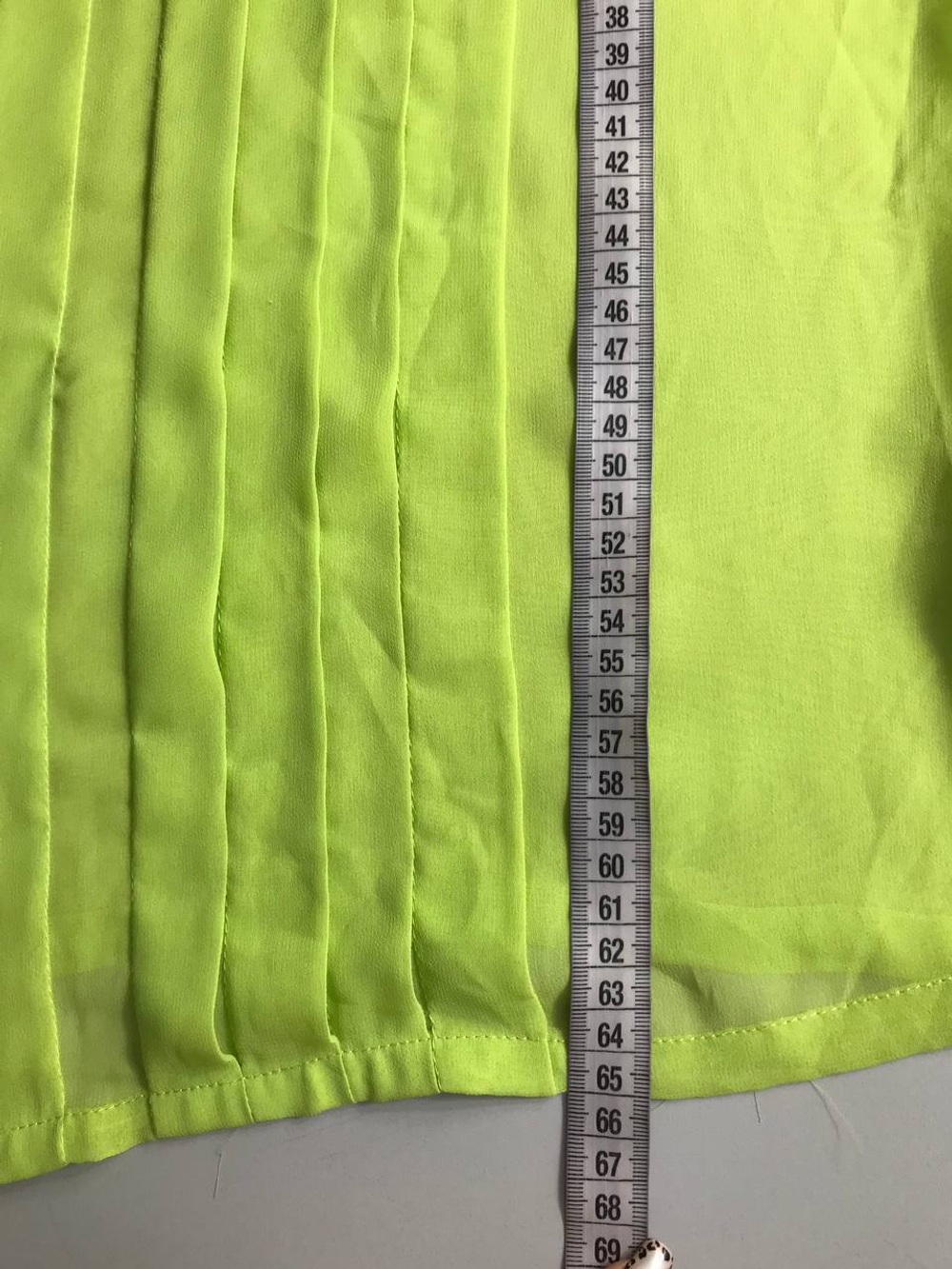 Топ Top Secret цвета сочного лимона, маркировка 38, визуально на 44 размер