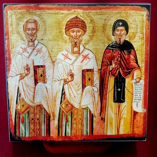 Икона святые Николай Чудотворец, Спиридон Тримифунтский и Антоний Великий на дереве на левкасе