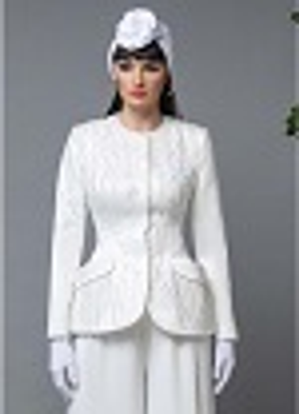 18-01-23 FW Жакет c баской расшитый вручную белый S