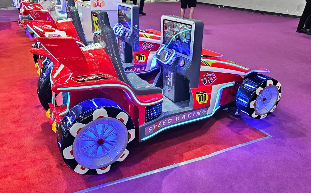 Автомат качалка с видео игрой «Speed Racer F1»