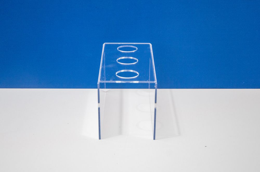 Подставка в витрину для мороженого П-обр на три рожка