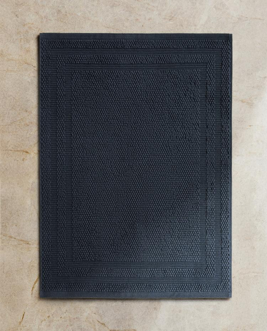 ZARA HOME КОВРИК ДЛЯ ВАННОЙ ИЗ ХЛОПКА С АНТИСКОЛЬЗЯЩЕЙ ПОВЕРХНОСТЬЮ, ЧЕРНИЛЬНО-СИНИЙ