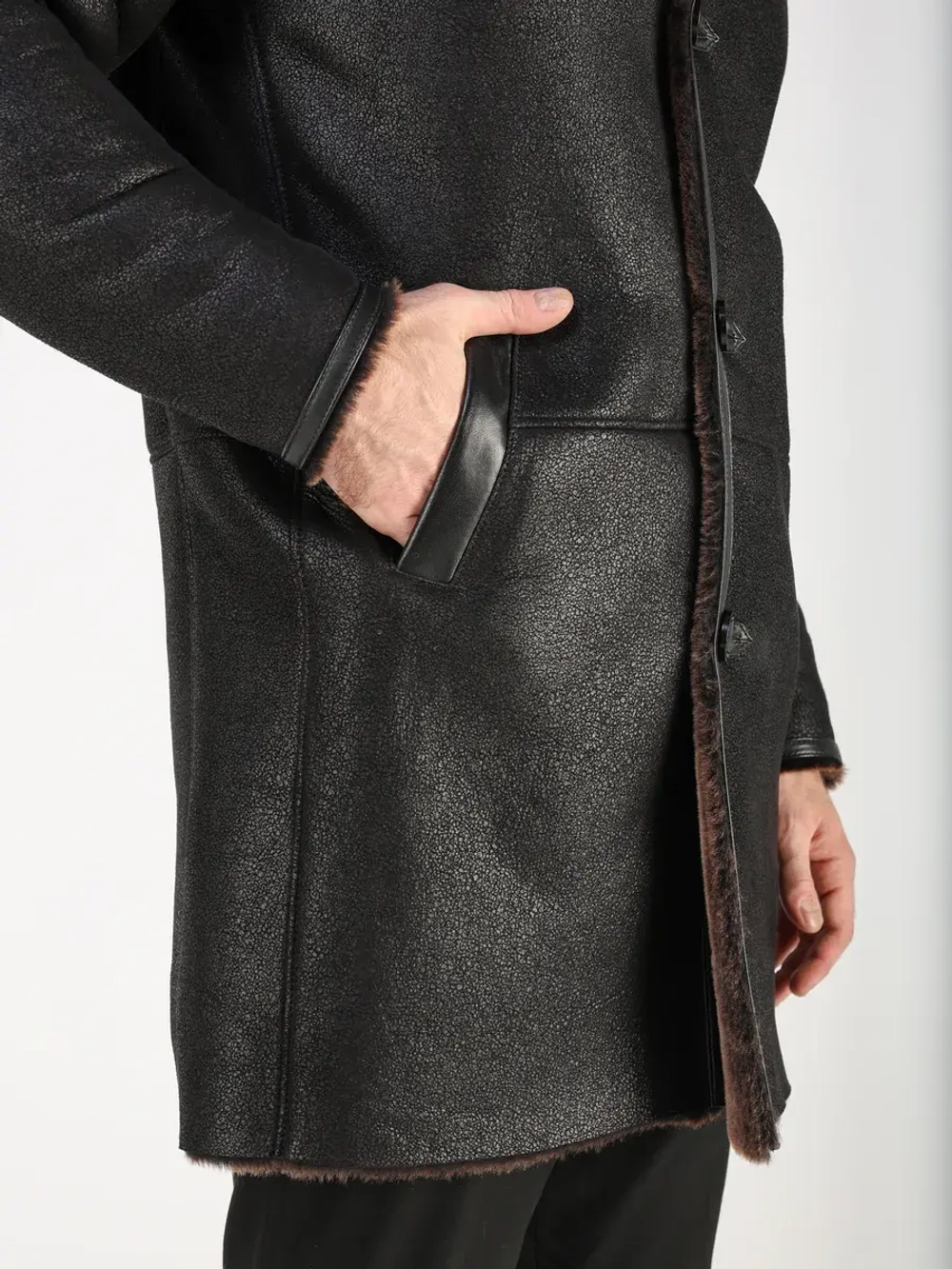 Дубленка зимняя натуральная длинная куртка