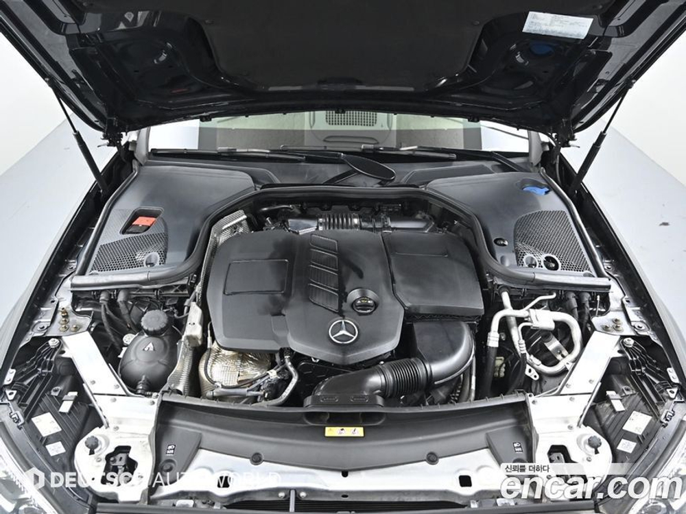 Mercedes-Benz E-Class W213 E220d 4MATIC AMG Line (12.2020)