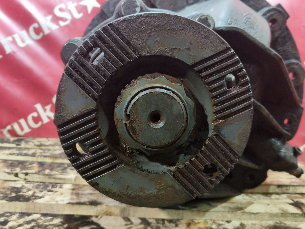 Редуктор заднего моста MCY13JES KV180 2.85 2022г.