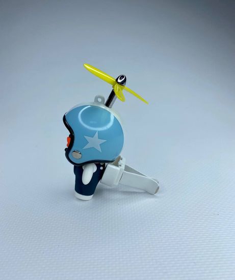 Автомобильный ароматизатор "Утка с пропеллером", пластина-ароматизатор в подарок