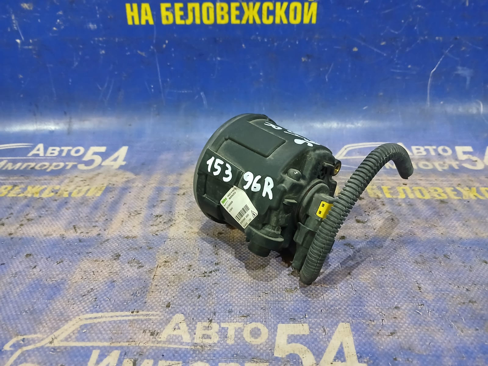 Туманка правая NISSAN PRESAGE 2006-2009