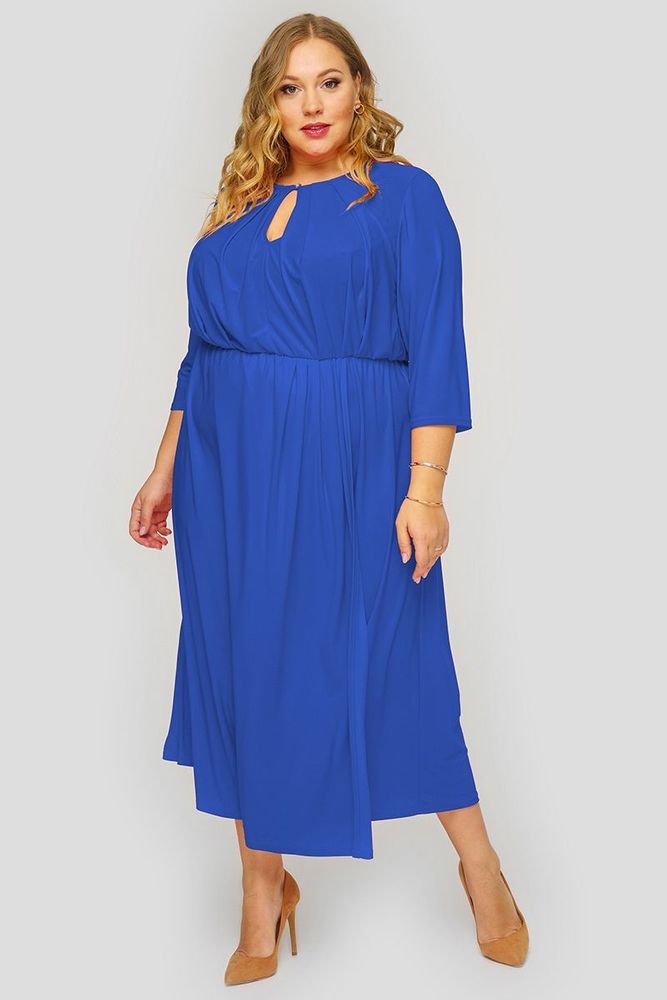 Платье прямое с кружевной вставкой на рукавах темно-синее