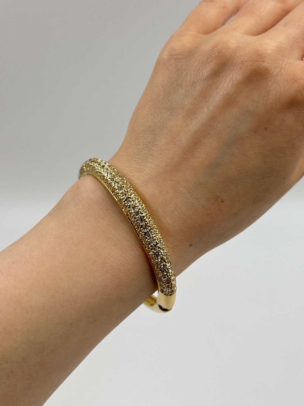 Браслет с кристаллами