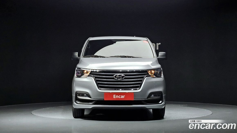 Hyundai The New Grand Starex Wagon 12인승 (06.2020)