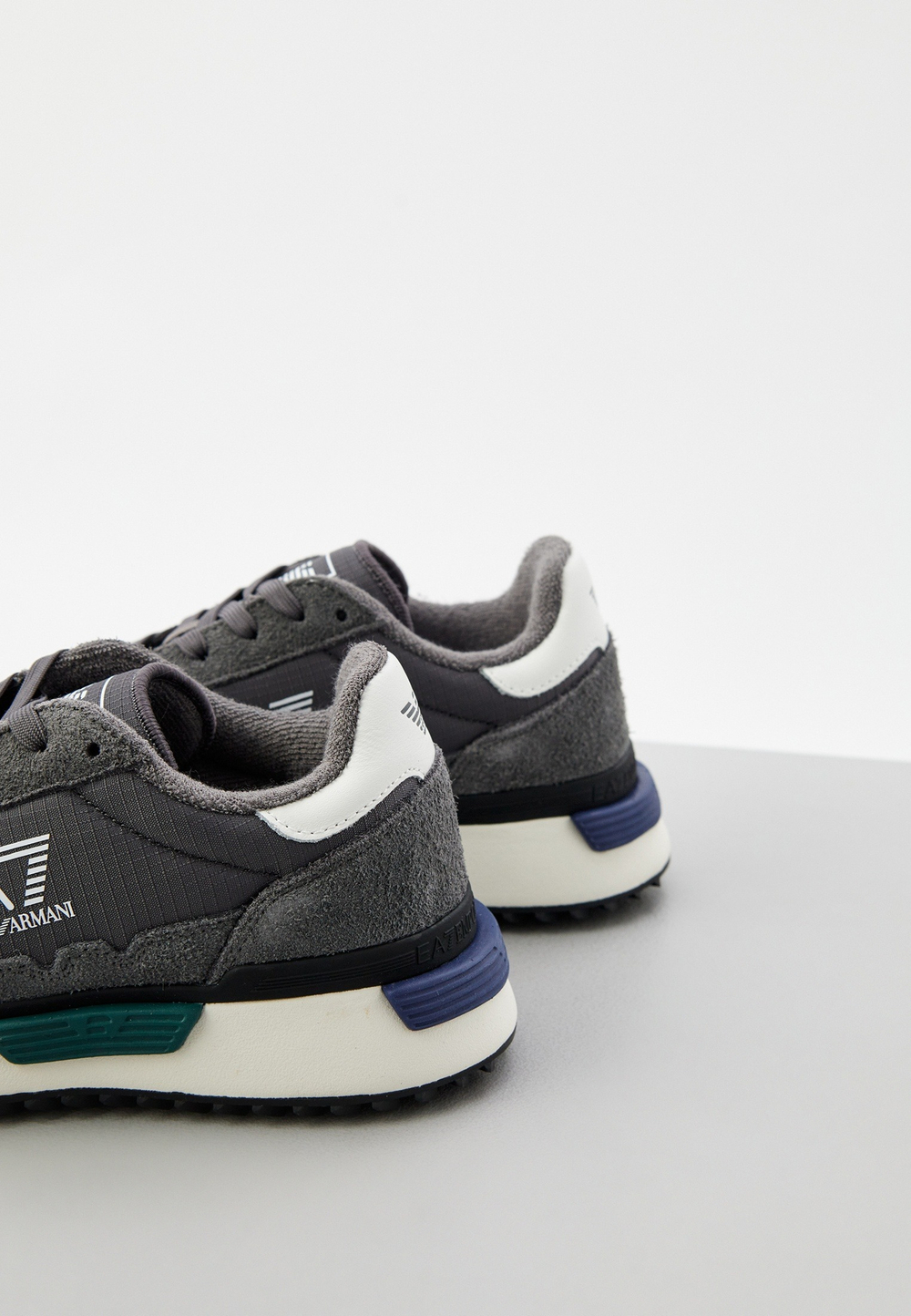 Кроссовки мужские EA7