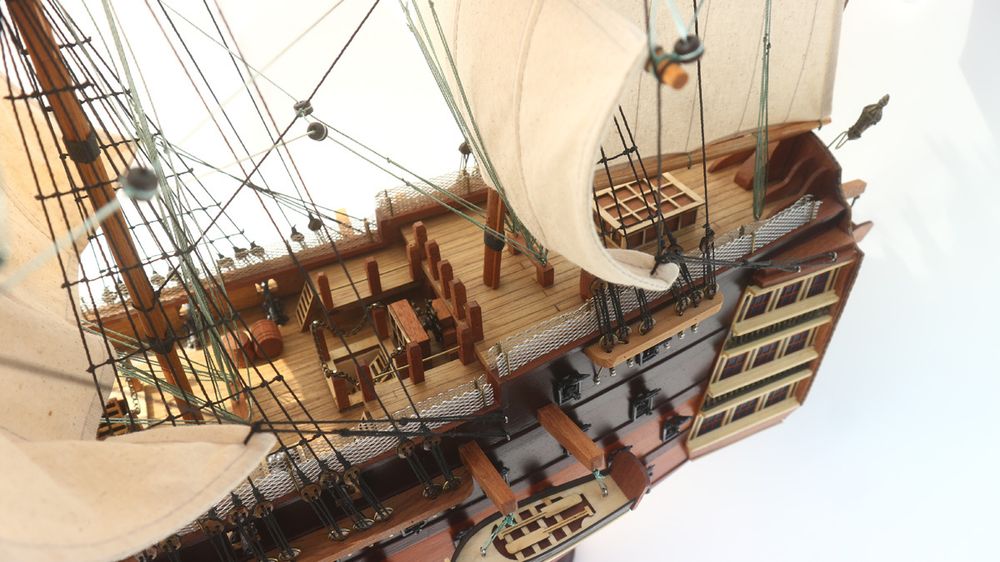 Van Der Heijden Модель парусника HMS Victory, Англия