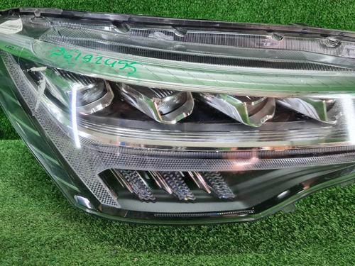 Битая Фара правая Haval Jolion (2021-н.в.) LED