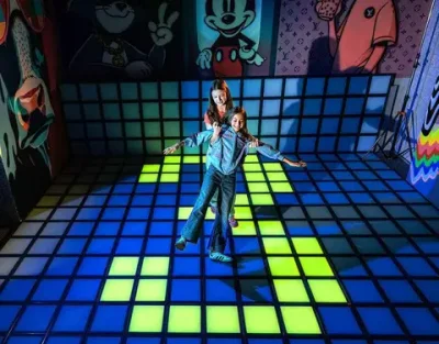 Интерактивный пол «Арена Pixel Battle» 364 шт (33 кв.м)