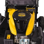Бензиновая газонокосилка CHAMPION LM5645: 6 л.с., нож 56 см, LM5645