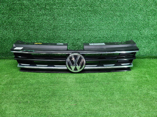 Решетка радиатора VW Tiguan 2 (2016-2020)