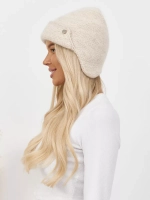 Шапка с ушками зимняя вязаная из ангоры