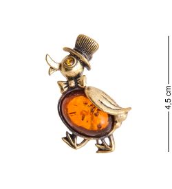 AM-3535 Брошь «Утёнок в котелке» (латунь, янтарь)