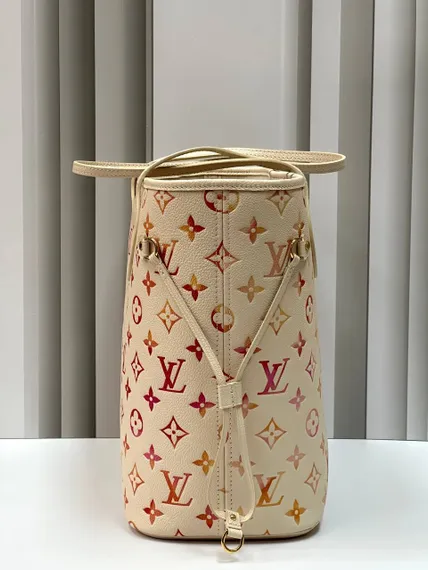 Сумка Louis Vuitton Neverfull MM кремовый/розовый