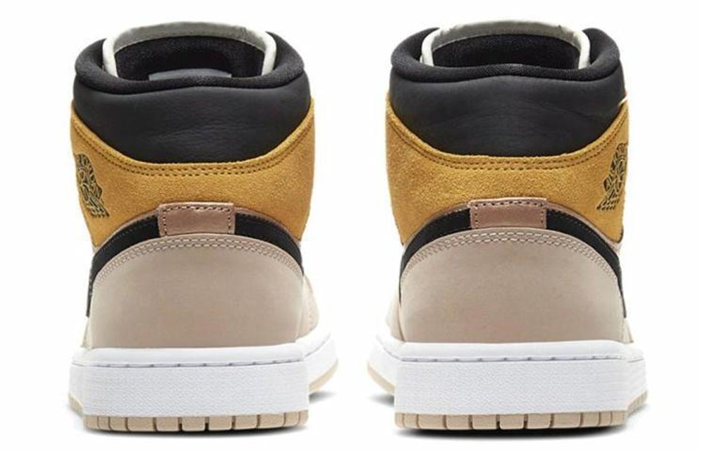 Кроссовки Jordan Air Jordan 1 Mid Se "Particle Beige" (Женская размерная сетка)