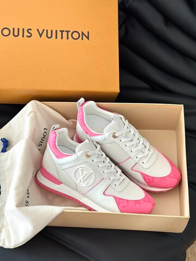 Louis Vuitton Run Away Trainer