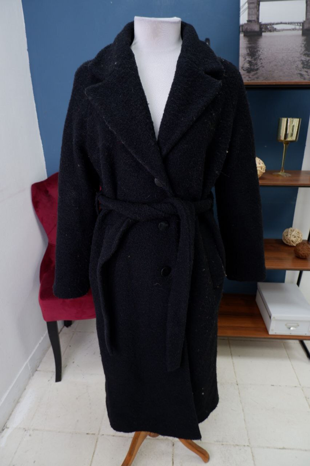 Пальто демисезонное 48 размер