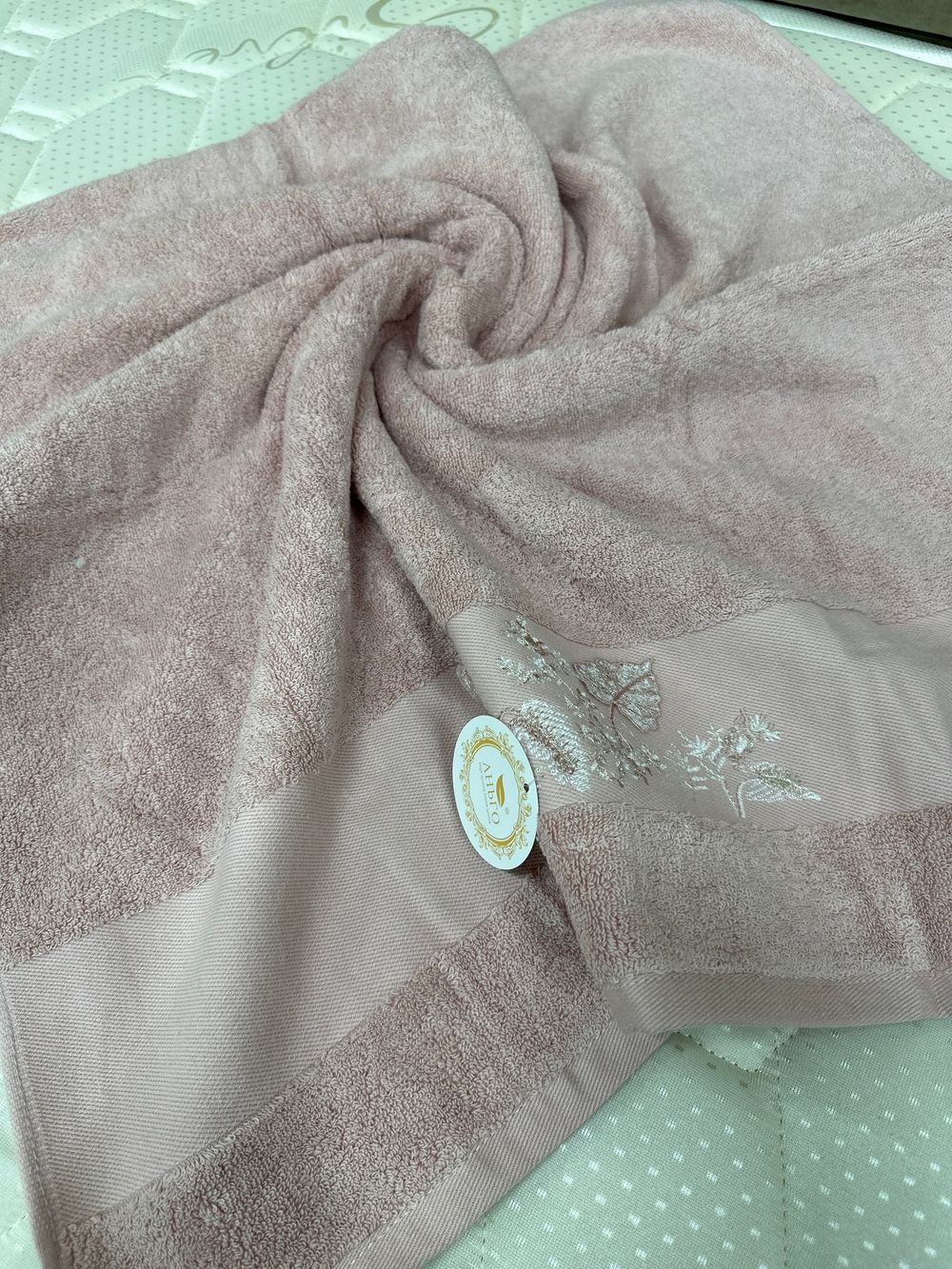 Пол Кит Бан ХАСАВЮРТ Придан