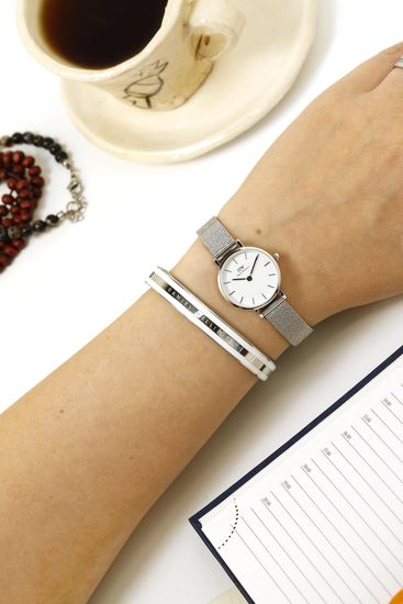 Часы женские Daniel Wellington DW00100442 Petite 24 мм