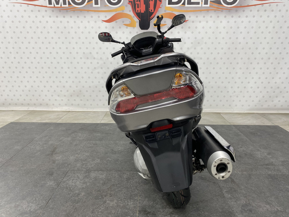 Suzuki Skywave 400 , 2006