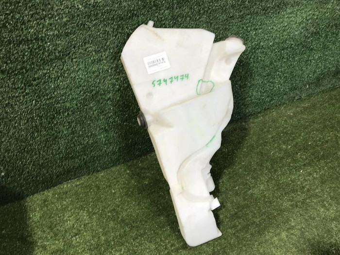 Бачок омывателя Range Rover Velar (2017-н.в.)