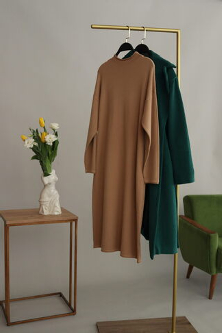 Платье Lara трикотажное без горла