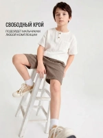 Костюм с шортами и футболкой из муслина на лето