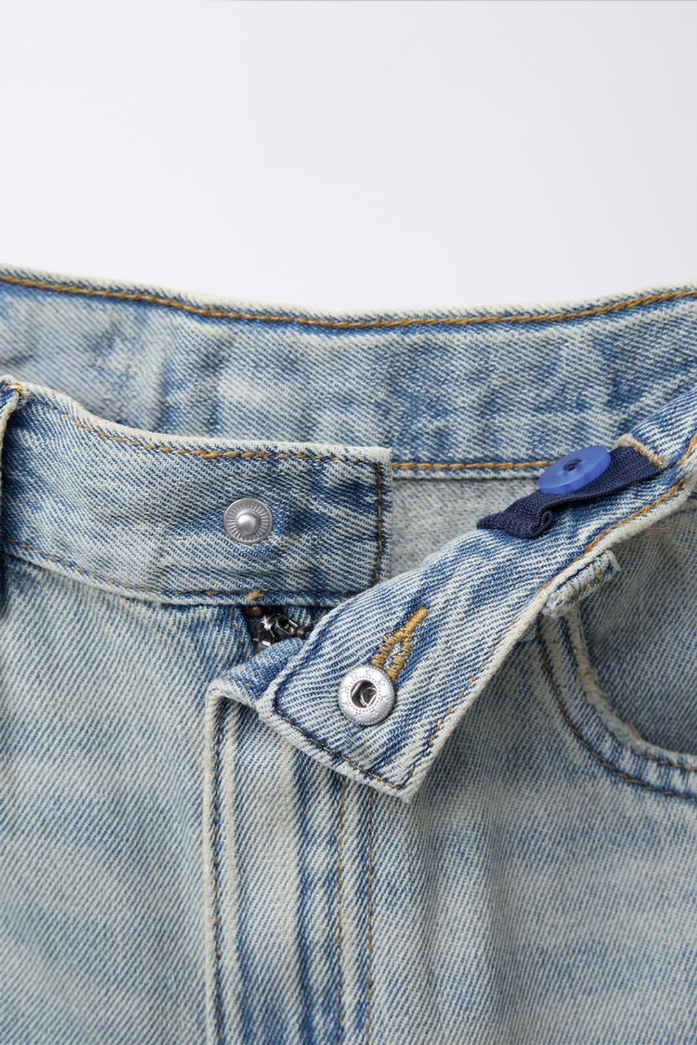 ZARA ДЖИНСЫ RELAXED С ЭФФЕКТОМ ПОТЕРТОСТИ, ЗЕЛЕНОВАТО-СИНИЙ