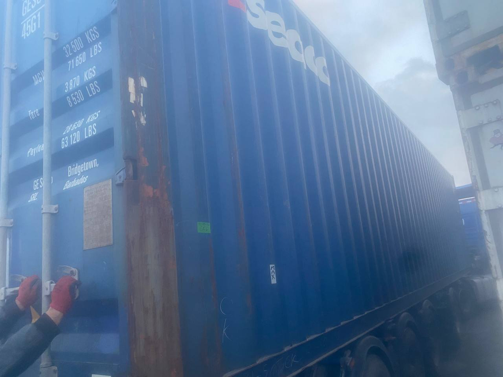 Контейнер 40 футов № GESU6194947